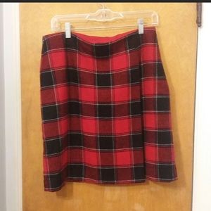 Talbots red and black wool faux wrap plaid skirt kilt. 10P. EUC